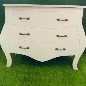 t22 beige vintage table
