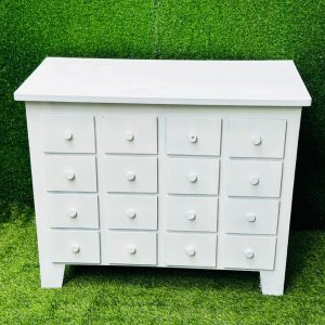 t24 white stripe pillars (copy)